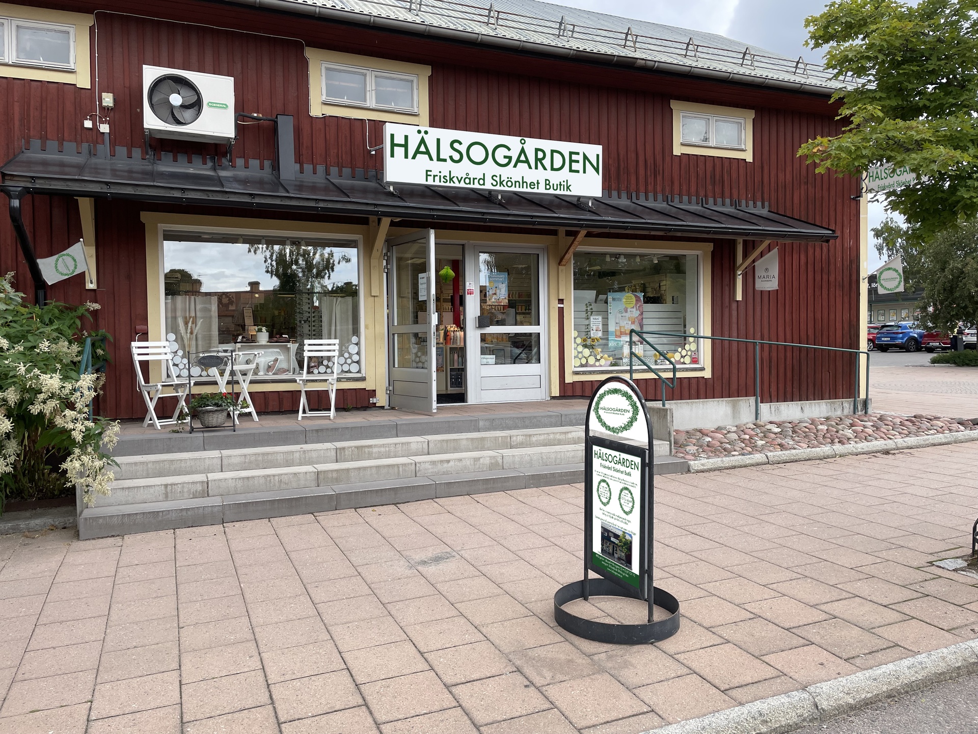 Hälsogården, Visit